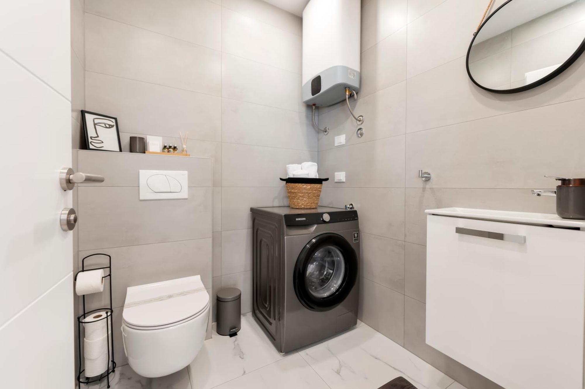 Luxury Residence Levante Ровин Екстериор снимка